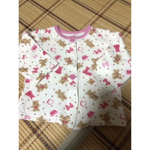 しまむら(シマムラ)のテディベア柄　パジャマ長袖90 キッズ/ベビー/マタニティのキッズ服女の子用(90cm~)(パジャマ)の商品写真