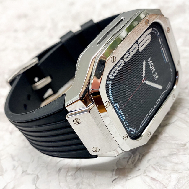 Apple Watch(アップルウォッチ)のApple Watchカバー　ゴールデンコンセプト好きに メンズの時計(ラバーベルト)の商品写真