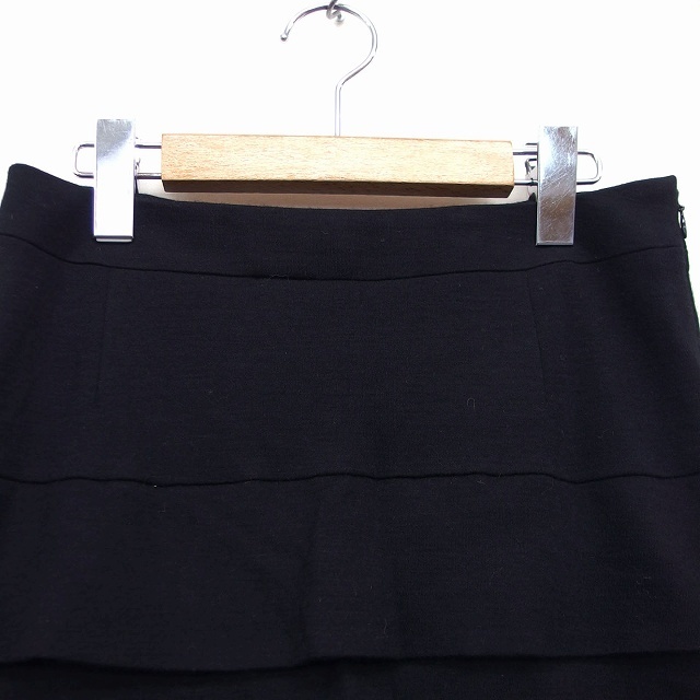 INED(イネド)のイネド INED ティアード スカート 台形 ミニ 膝上 無地 シンプル ウール レディースのスカート(ミニスカート)の商品写真