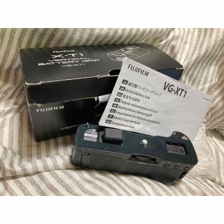 フジフイルム(富士フイルム)の中古美品/FUJIFILM X-T1対応縦位置バッテリーグリップF VG-XT1(バッテリー/充電器)