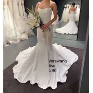 ヴェラウォン(Vera Wang)のVera Wang Ava US0 専用カバー・ハンガー・証明書付(ウェディングドレス)