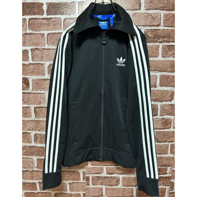 新品　adidas originals ジャケット　Ｍサイズ　アディダス