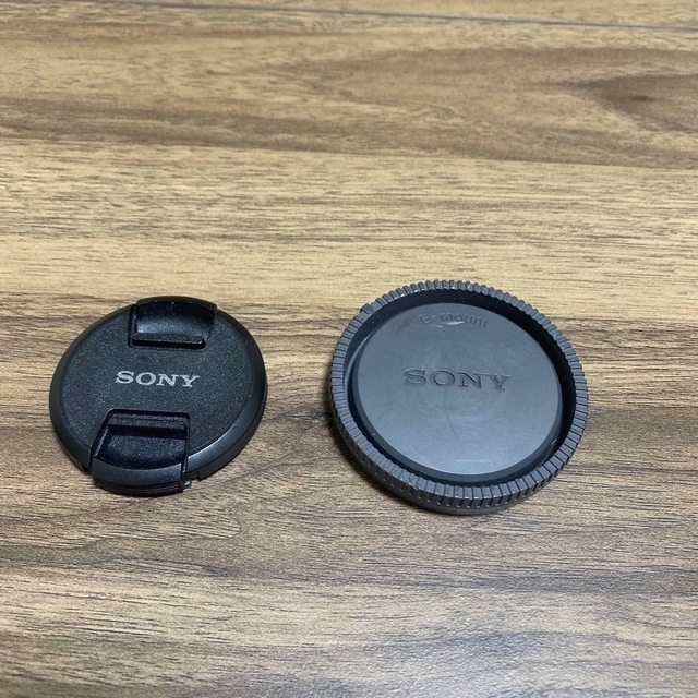 SONY(ソニー)のSONY E 55-210mm F4.5-6.3 OSS シルバー スマホ/家電/カメラのカメラ(レンズ(ズーム))の商品写真