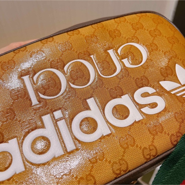 GUCCI - adidas x Gucci スモール ショルダーバッグ アディダス GUCCI - adidas x Gucci スモール ショルダーバッグ アディダス
