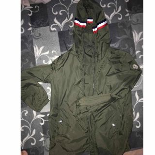 モンクレール(MONCLER)のモンクレール　ナイロン　ジャケット(ナイロンジャケット)