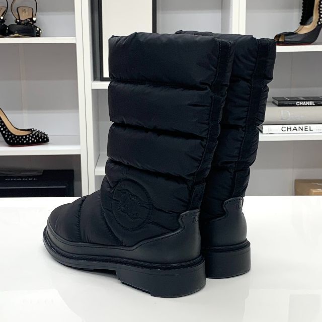 CHANELミドルブーツ本日のみお値下げ-