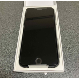 アップル(Apple)のiPhone SE 第2世代 (SE2) ブラック 128 GB SIMフリー(携帯電話本体)
