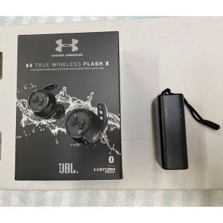 アンダーアーマー(UNDER ARMOUR)のJBL フルワイヤレスイヤホン UNDER ARMOUR UA TRUE WIR(ヘッドフォン/イヤフォン)