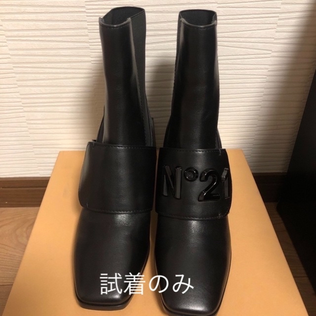 何でも揃う N°21 ブーツ 試着のみ ヌメロヴエントゥーノ n°21 - ブーツ