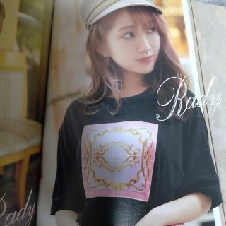 レディー(Rady)のRady Tシャツ　M　オーバーサイズ(Tシャツ(半袖/袖なし))