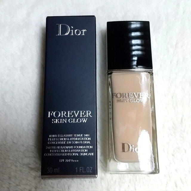 Dior ディオールスキン フォーエバー フルイド グロウ 1N 冬 つや肌ベースメイク/化粧品