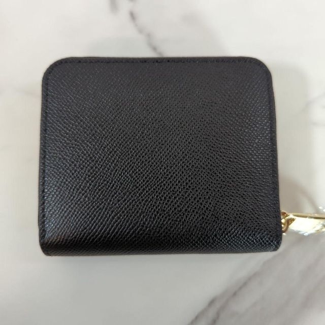 Furla(フルラ)の【新品】FURLAフルラ　ラウンドジップ　二つ折り財布　スタッズ レディースのファッション小物(財布)の商品写真