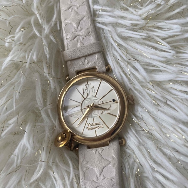 極美品 VV111SL ViVienne Westwood 時計 ホワイトシェル-