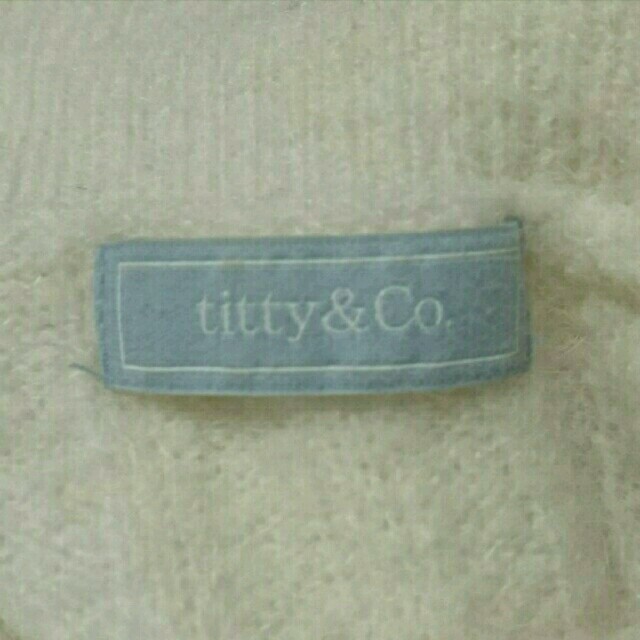 titty&co(ティティアンドコー)のtitty&Co♡白ニット レディースのトップス(ニット/セーター)の商品写真