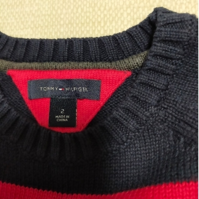 TOMMY HILFIGER(トミーヒルフィガー)のトミーヒルフィガー　セーター　2　2T　2Y　90 キッズ/ベビー/マタニティのキッズ服男の子用(90cm~)(ニット)の商品写真