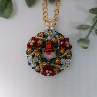 SWAROVSKI　クリスマスリース　バッグチャーム　ハンドメイド(バッグチャーム)