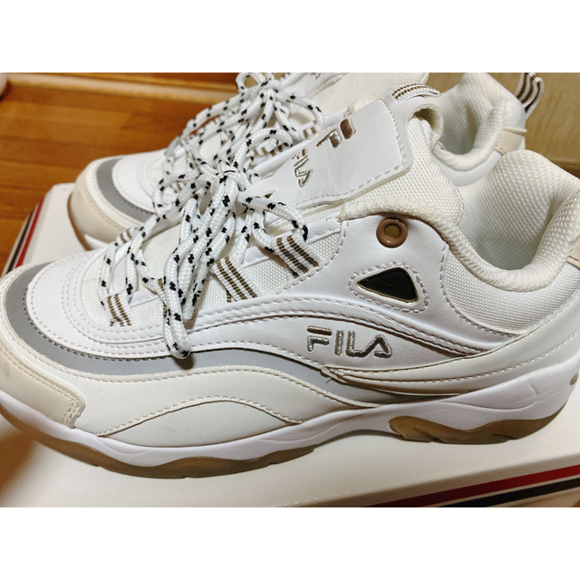 FILA(フィラ)のFILA スニーカー 26.0cm レディースの靴/シューズ(スニーカー)の商品写真