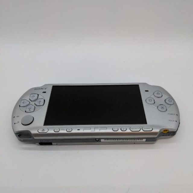 SONY(ソニー)のPSP3000番台　シルバー本体のみ　ジャンク エンタメ/ホビーのゲームソフト/ゲーム機本体(携帯用ゲーム機本体)の商品写真