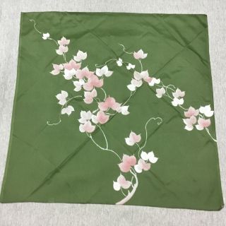 昭和レトロ　緑　グリーン　花柄　花　風呂敷　ふろしき　ピンク　はな　箱入り(ハンカチ)