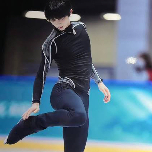 ③ 羽生結弦 着用モデル アンダーアーマー CG 練習着(同タイプ、色違い