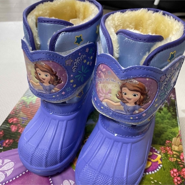 Disney(ディズニー)のソフィアスノーブーツ18センチ キッズ/ベビー/マタニティのキッズ靴/シューズ(15cm~)(ブーツ)の商品写真