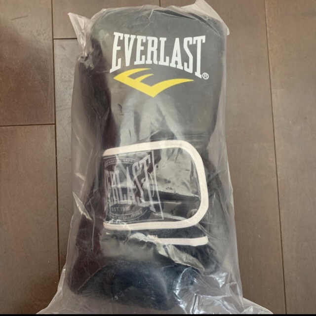 EVERLAST(エバーラスト)のゴルゴル様専用　Everlast(エバーラスト) グローブ8オンス スポーツ/アウトドアのスポーツ/アウトドア その他(ボクシング)の商品写真