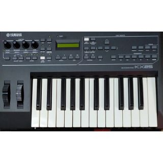 ヤマハ(ヤマハ)のヤマハUSBキーボード KX25 YAMAHA MIDIコントローラー動作確認済(MIDIコントローラー)