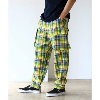 ビームス(BEAMS)の【YELLOW】BEAMS / シアサッカー カーゴ パンツ(その他)