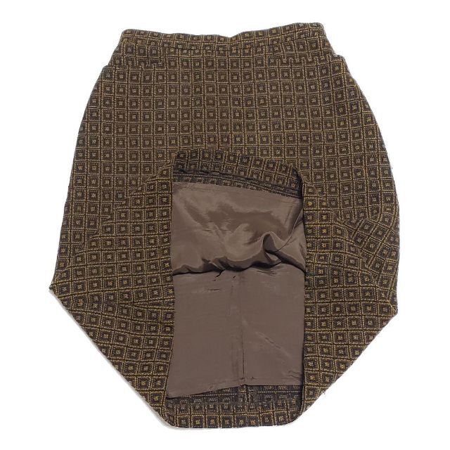 INDIVI(インディヴィ)のINDIVI インディヴィ 膝丈スカート 総柄 サイズ38（約Mサイズ相当） レディースのスカート(ひざ丈スカート)の商品写真
