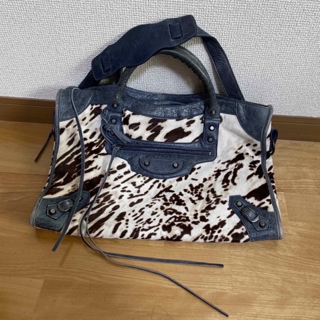 Balenciaga(バレンシアガ)のバレンシアガ⭐︎ハラコトートバッグ レディースのバッグ(トートバッグ)の商品写真