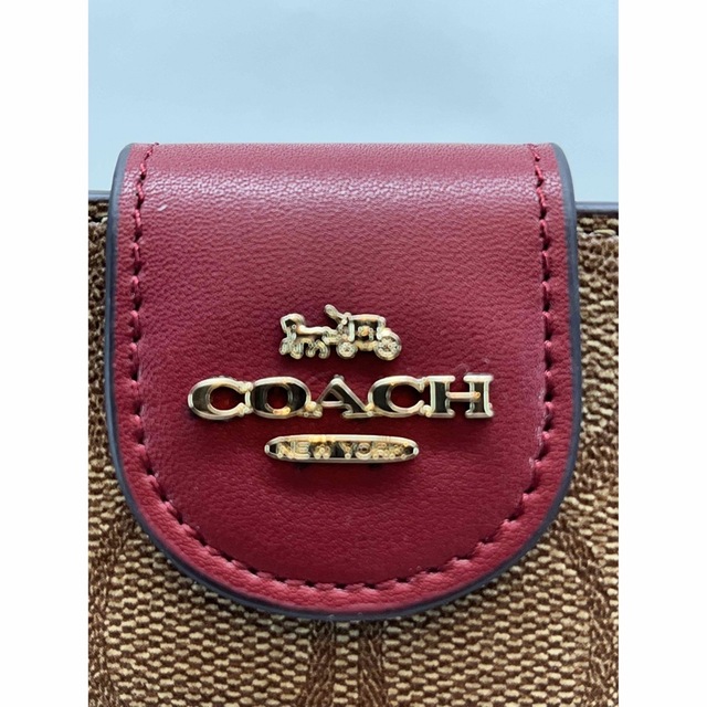 COACH二つ折り財布C0082シグネチャー 新品 未使用 カーキ×チェリー - 財布