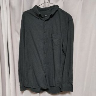 ユニクロ(UNIQLO)の値段交渉⭕️UNIQLO メンズ 長袖シャツ Lサイズ(Tシャツ/カットソー(七分/長袖))