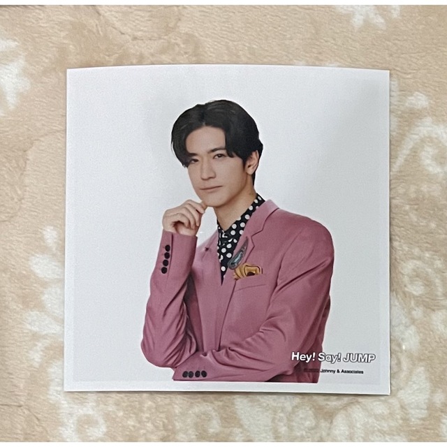 Hey! Say! JUMP(ヘイセイジャンプ)のましかくフォトHey! Say! JUMP 中島裕翔カウコン2022-2023 エンタメ/ホビーのタレントグッズ(アイドルグッズ)の商品写真