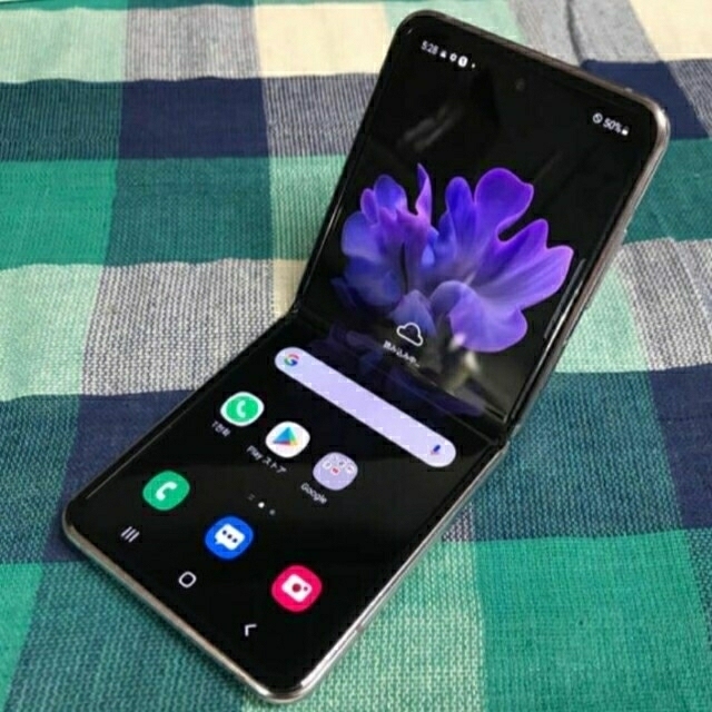 Galaxy Z Flip2 5G ホワイト | www.jarussi.com.br