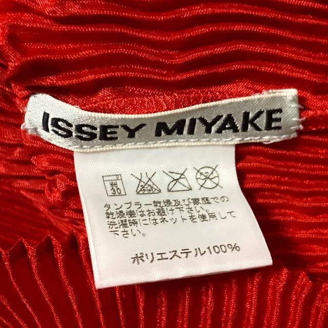 ISSEY MIYAKE(イッセイミヤケ)のイッセイミヤケ シャツブラウス サイズ3 L レディースのトップス(その他)の商品写真