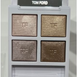 トムフォードビューティ(TOM FORD BEAUTY)のトムフォード　ソレイユ　アイ　カラー　クォード　002 シャレーラスト　限定(アイシャドウ)