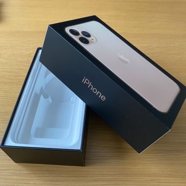 iPhone(アイフォーン)のiPhone11 Pro 空箱 スマホ/家電/カメラのスマートフォン/携帯電話(その他)の商品写真