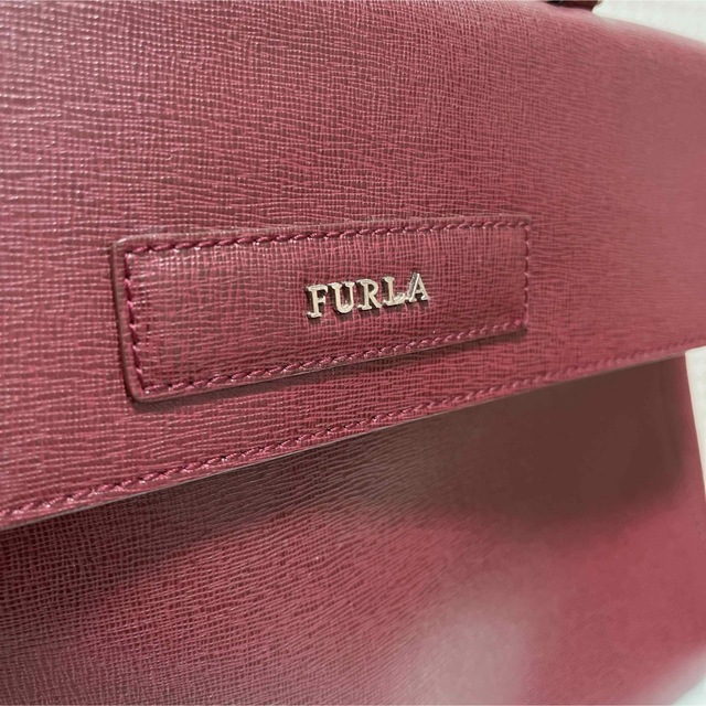 Furla(フルラ)の専用☆フルラ　FURLA ☆バッグ　濃ピンク　袋付き レディースのバッグ(ハンドバッグ)の商品写真