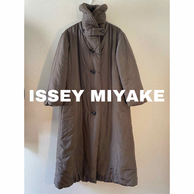 ISSEY MIYAKE イッセイミヤケ　ショールカラーダウンコート