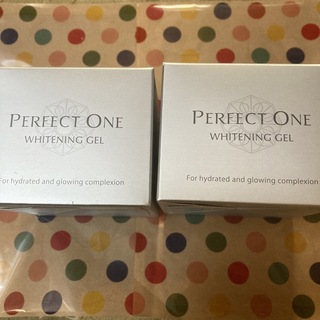 パーフェクトワン(PERFECT ONE)のパーフェクトワン 薬用ホワイトニングジェル75g×2個(オールインワン化粧品)