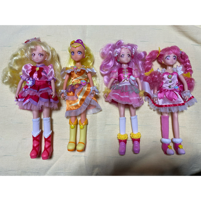 プリキュアドール 4体セット人形 キッズ/ベビー/マタニティのおもちゃ(ぬいぐるみ/人形)の商品写真