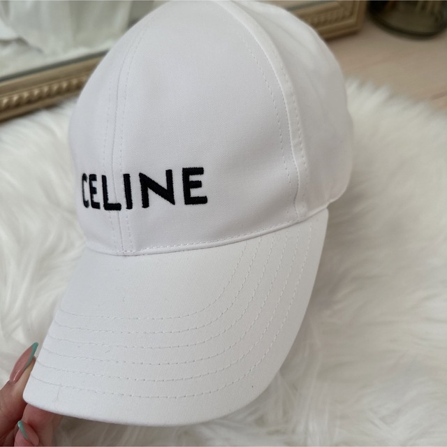 CELINE セリーヌ ベースボールキャップ 帽子 印象のデザイン 円