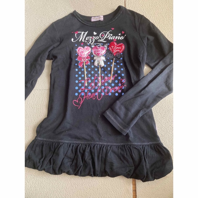 mezzo piano(メゾピアノ)のmezzo piano 長袖Tシャツ　135㌢ キッズ/ベビー/マタニティのキッズ服女の子用(90cm~)(Tシャツ/カットソー)の商品写真