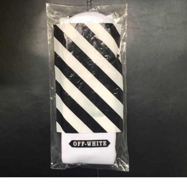 OFF-WHITE(オフホワイト)のりゅん様 メンズのレッグウェア(ソックス)の商品写真