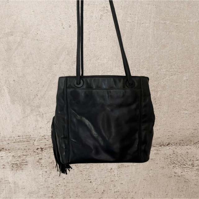【鑑定済み】CHANEL バッグ/フリンジ 付き ショルダーバッグ