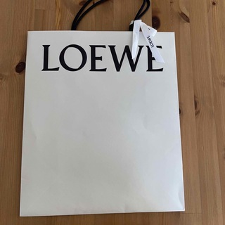 ロエベ(LOEWE)のLOEWE 紙袋(ショップ袋)