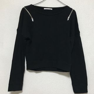 マウジー(moussy)のmoussy ジッパー付き トップス(トレーナー/スウェット)