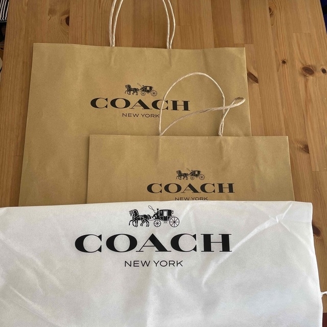 COACH(コーチ)のCOACH 紙袋 レディースのバッグ(ショップ袋)の商品写真