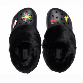 crocs(ファー ・ サンダル)のフリマアイテム一覧 crocs(ファー ・ サンダル)のフリマアイテム一覧