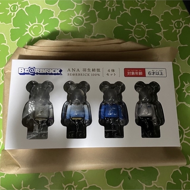 羽生結弦　BE＠RBRICK for ANA 歴代衣装コレクション 100％